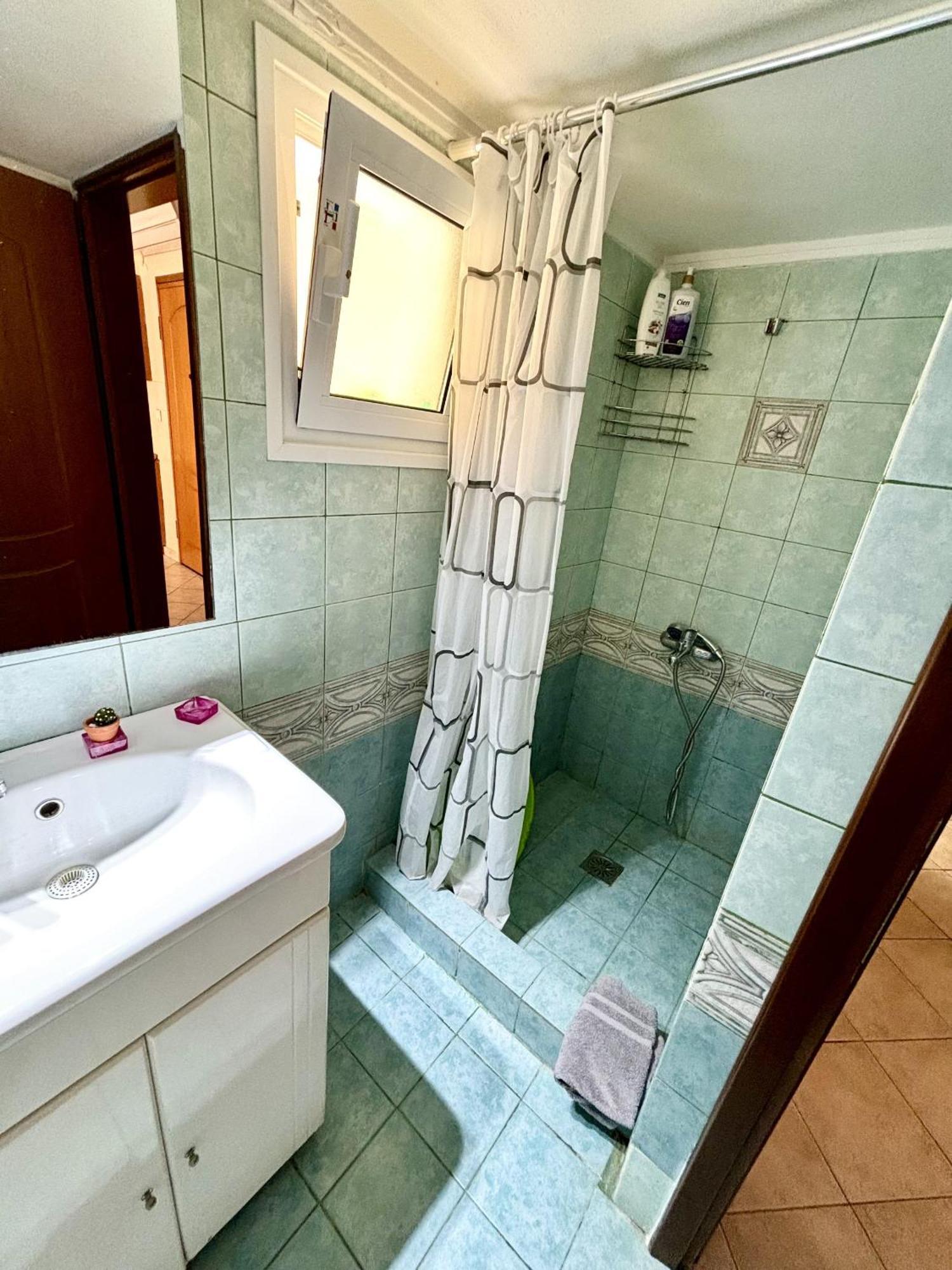 Mina Apartments Nea Kallikrateia Exteriör bild